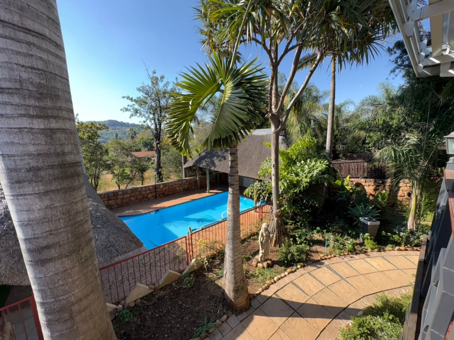 5 Bedroom Property for Sale in Safari Gardens North West